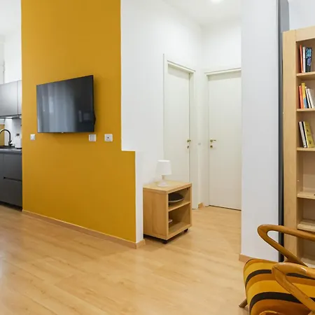 Apartament Italianway - Papiniano 18 B *